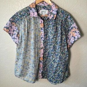 American Eagle Womens 3 tone floral button up Cotton Oversized Small shirt